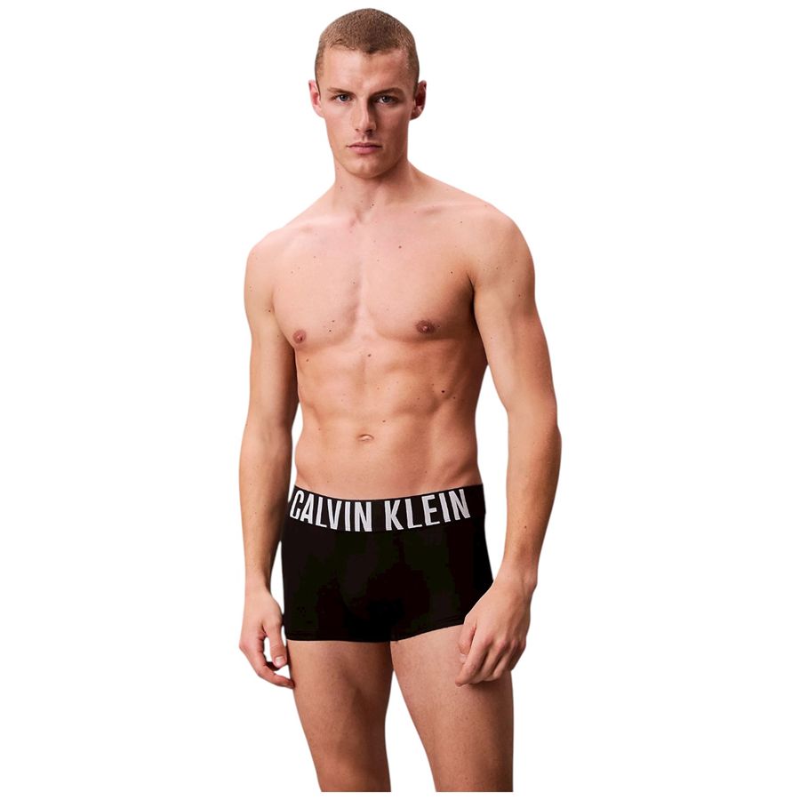Boxer aderenti a vita bassa da uomo in confezione da 3 intense power micro Calvin Klein | NB3611A2QS